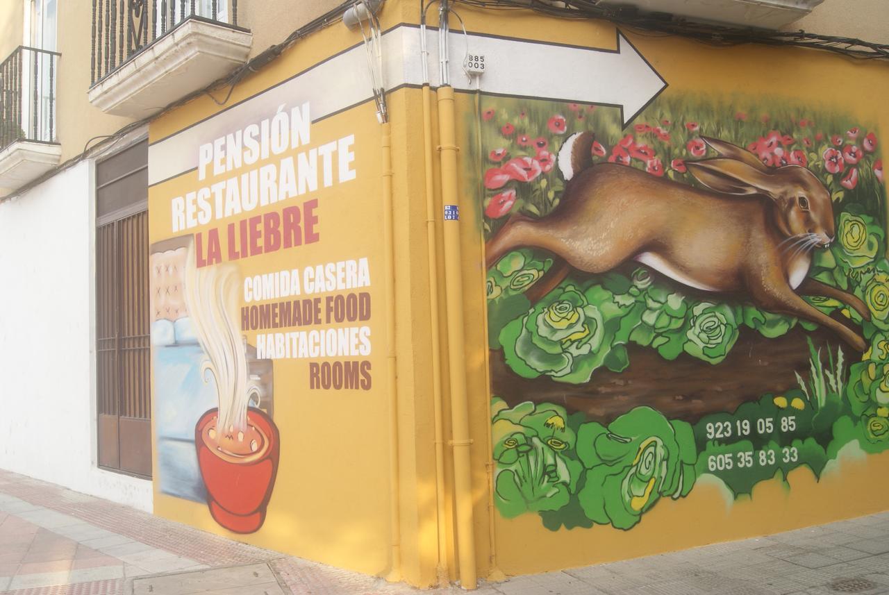 Pension Restaurante La Liebre Саламанка Екстериор снимка